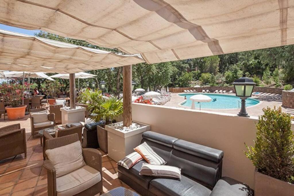 Les Restanques Bougainvillee 2051 Grimaud Dış mekan fotoğraf