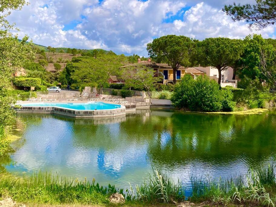 Les Restanques Bougainvillee 2051 Grimaud Dış mekan fotoğraf